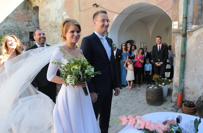 Zuzana Kovačič Hanzelová si pripomenula 7. výročie svadby.
