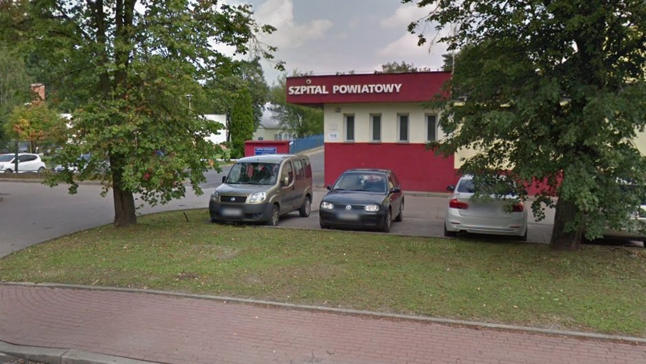 Szpital Powiatowy w Pruszkowie (fot. Google Street View)