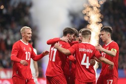 Rosjanie lepsi od Serbów w meczu hańby. Ławrow na trybunach [FOTO]