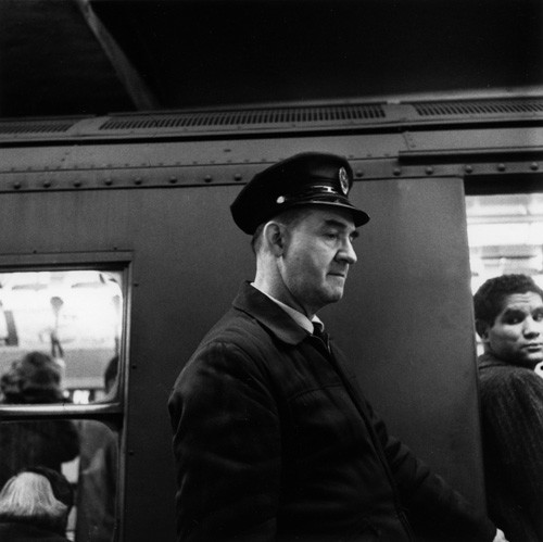 Niezwykłe zdjęcia nowojorskiego metra z 1960 r. 