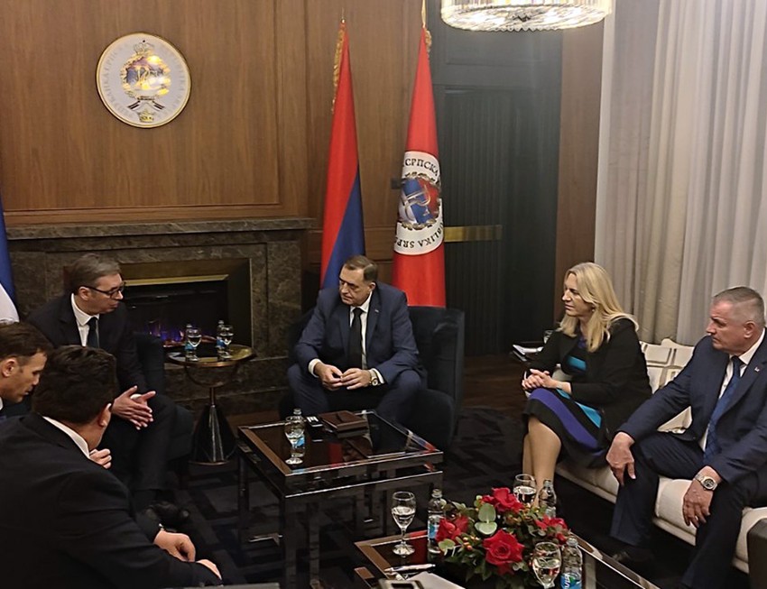 Vučić u Banjaluci sa Dodikom