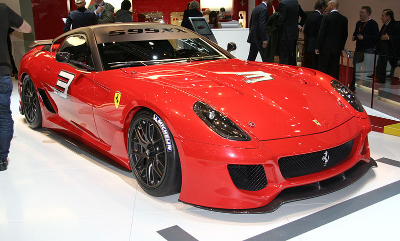 Genewa 2009: Ferrari 599 GTB Fiorano HGTE i 599 XX