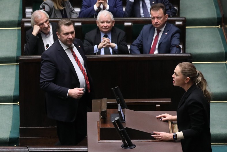 Przemysław Czarnek i Jarosław Kaczyński w Sejmie