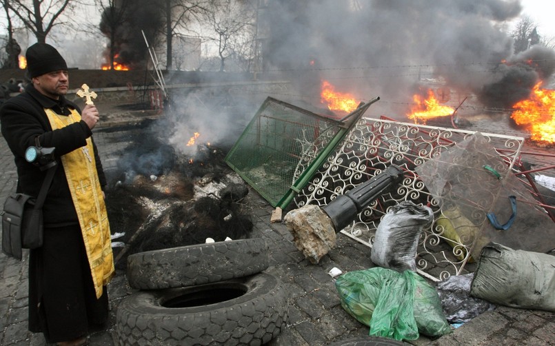 Majdan w zgliszczach. ZDJĘCIA