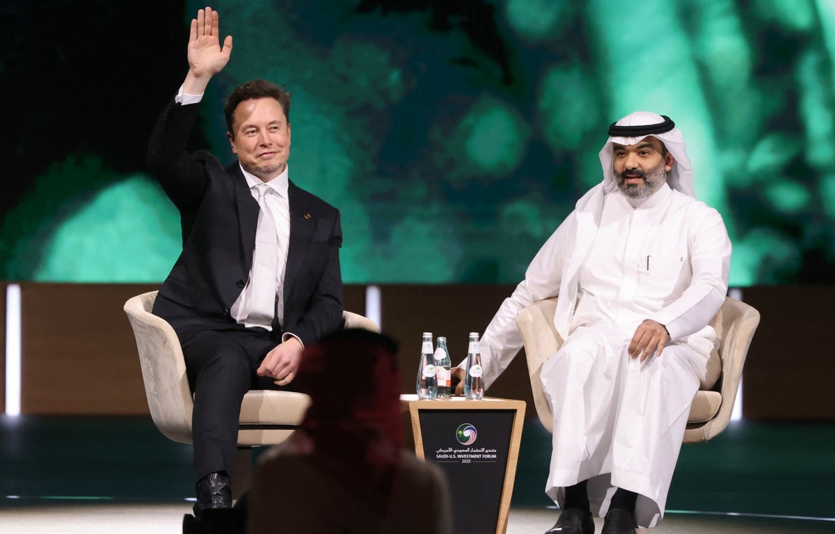 Elon Musk wskazuje, co wyciągnie USA z długu