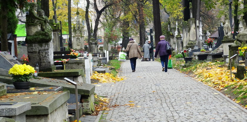 Zostań kwestarzem na Wszystkich Świętych