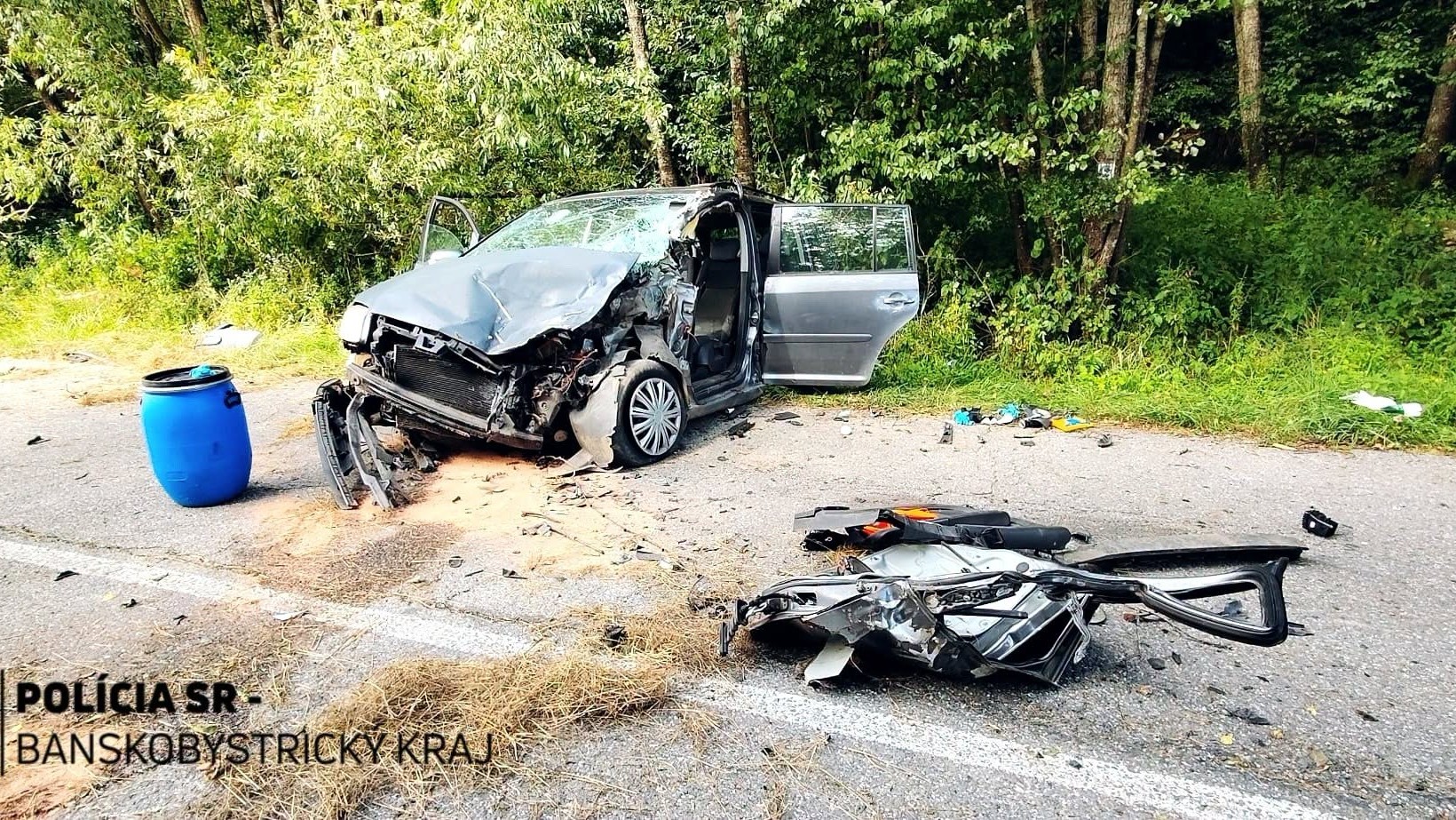 Následky dopravnej nehody medzi Lehotou nad Rimavicou a Kokavou nad Rimavicou