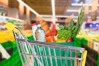 Czy 25 sierpnia to niedziela handlowa? Czy sklepy i galerie handlowe będą otwarte?