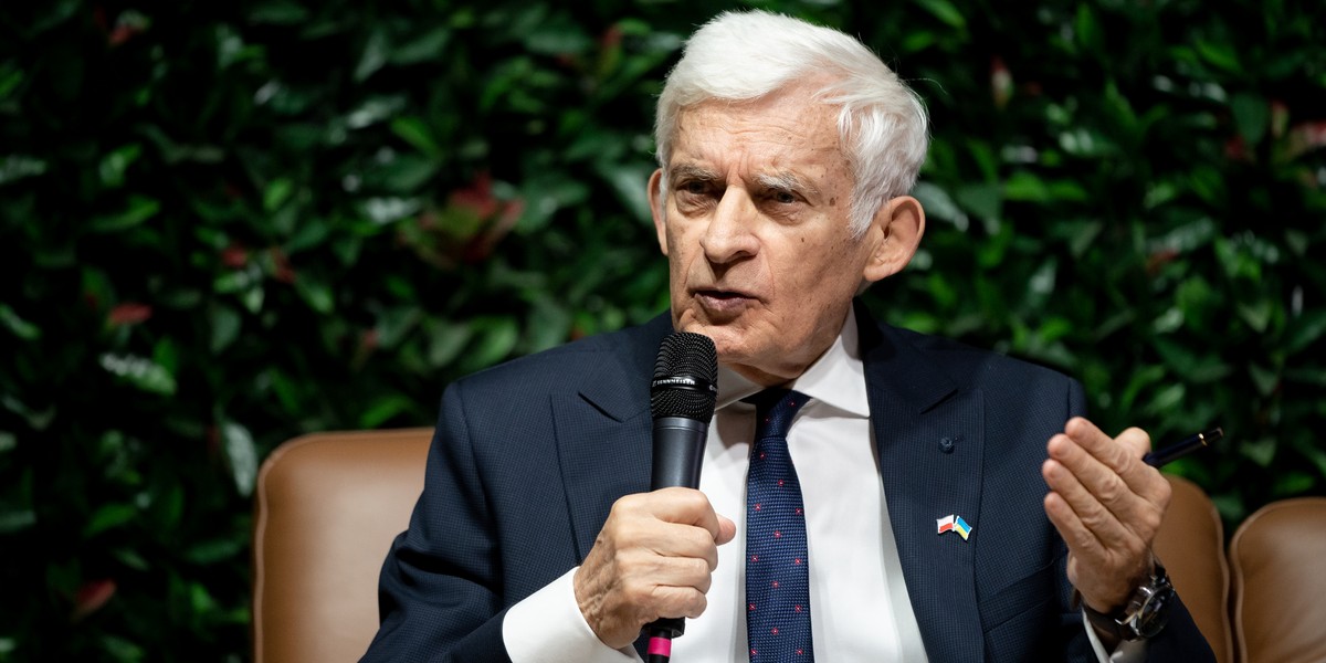 Jerzy Buzek, europoseł i były premier