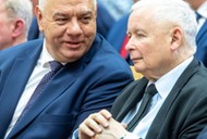 Prezes PiS Jarosław Kaczyński oraz wicepremier, minister aktywów państwowych Jacek Sasin