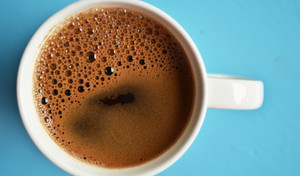 Czy picie kawy podczas ciąży jest szkodliwe? Zdania naukowców są podzielone