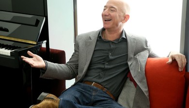 9 mind-blowing facts that show just how wealthy Jeff Bezos, the world's richest man, really is