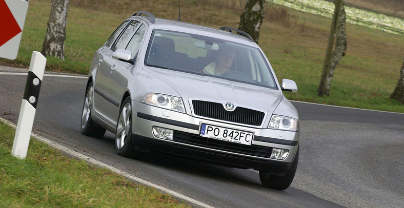 Skoda Octavia II: wersje 1.9 i 2.0 TDI z 2006 r.; pojemność bagażnika 580-1620 l