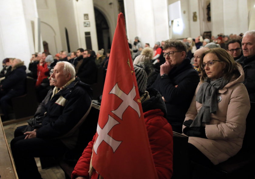 Światełko Adamowicz.