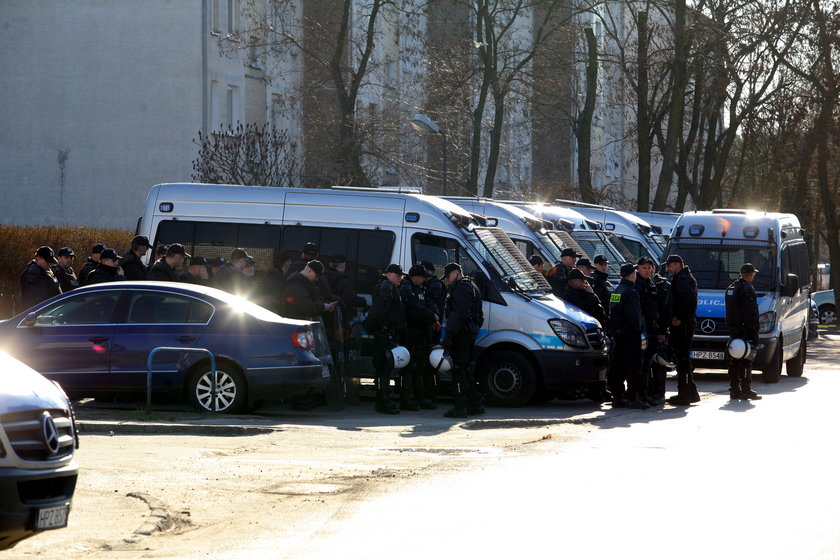 We wtorek odbył się protest przed prokuraturą w Legionowie