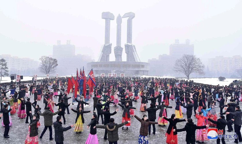 Celebratory dance festival takes place for the 100 years birth anniversary of Kim Jong-suk and forme