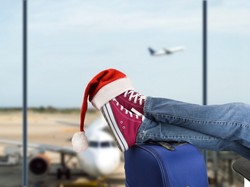 TO najbardziej irytuje Polaków w świątecznym podróżowaniu. Wyniki BADANIA