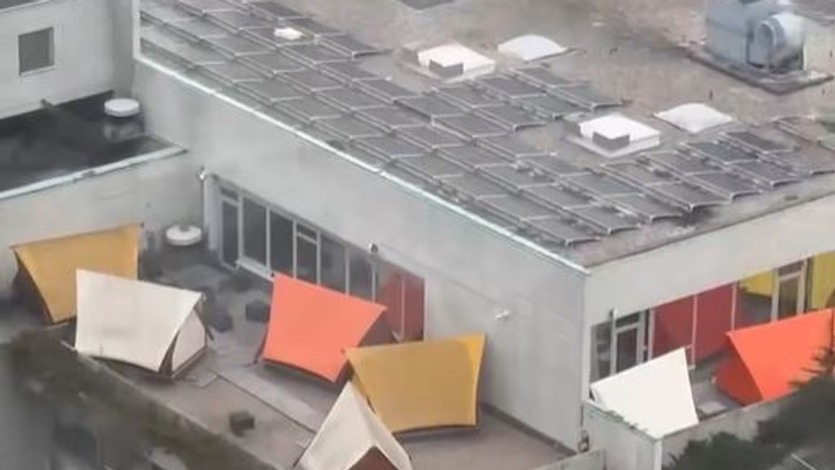 Šatori na terasi u Lubljani