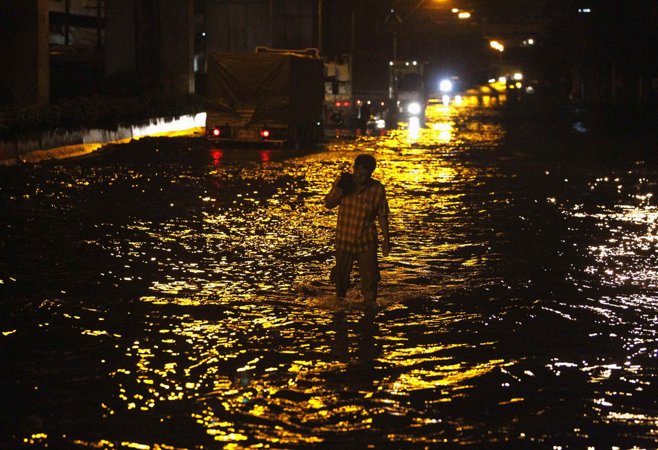 Bangkok walczy z wielką wodą