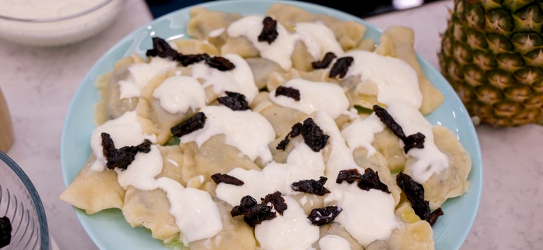 Pierogi z suszonymi śliwkami. Wigilijny specjał prosto z gór