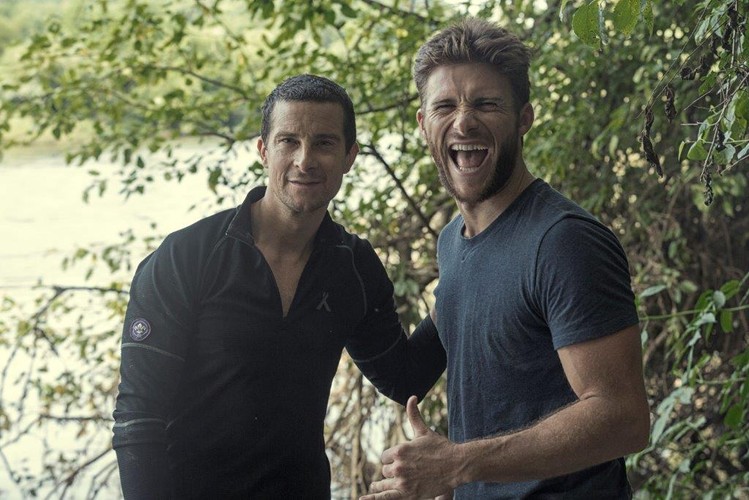 W dziczy z Bearem Gryllsem - Scott Eastwood