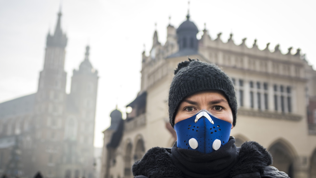 W których polskich miastach powietrze jest najbardziej zanieczyszczone? Jeżeli weźmiemy pod uwagę liczbę dni z przekroczonym stężeniem dobowym pyłu zawieszonego PM10, to najgorzej wypadają Kraków oraz Opoczno.