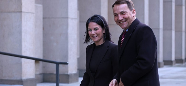 Radosław Sikorski w Berlinie jasno o reperacjach wojennych. "Refleksja etyczna w formie rekompensaty finansowej. Niemcy znajdą sposób"