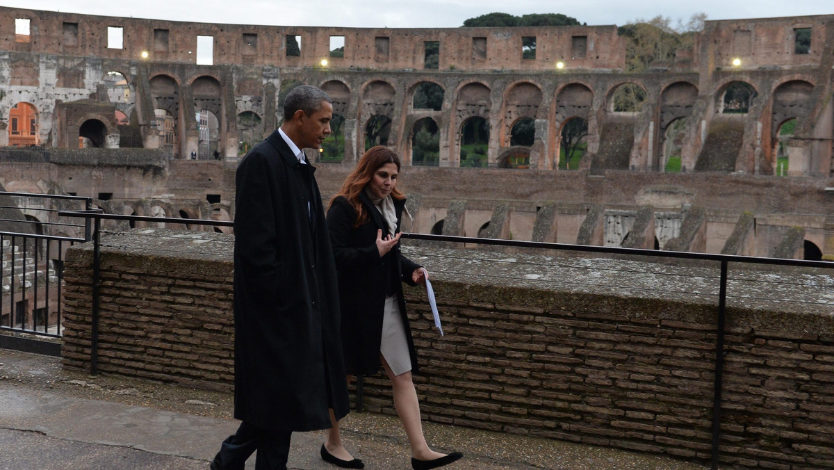 Prezydent USA Barack Obama zwiedził rzymskie Koloseum i z podziwem przyznał, że jest "większe od niektórych stadionów baseballa". Wizyta w amfiteatrze, całkowicie z tej okazji odciętym kordonem bezpieczeństwa, zakończyła intensywny dzień spotkań.