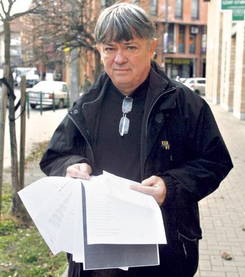 Költözni akar Lippai rettegő családja - Blikk