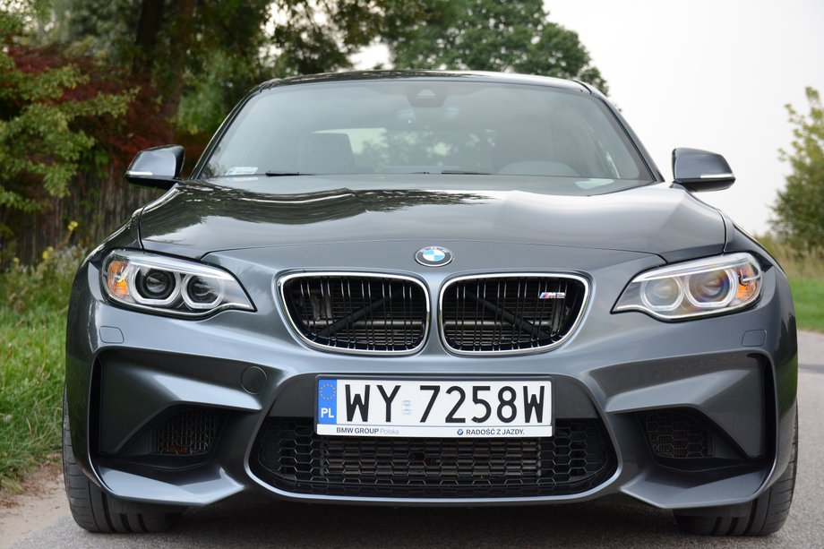 BMW M2 Coupe - 370 KM w przystojnym łobuzie