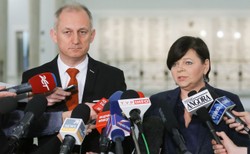 20 milonów złotych na szkołę o. Rydzyka. PO: Podejrzenie korupcji politycznej, sprawa dla prokuratury