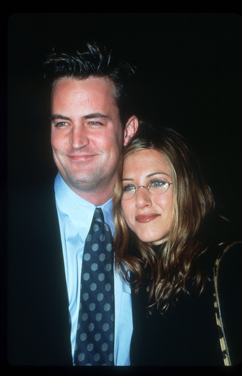 Jennifer Aniston i Matthew Perry w 1998 r.