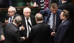 Ten sondaż to problem dla rządu! Chodzi o młodych