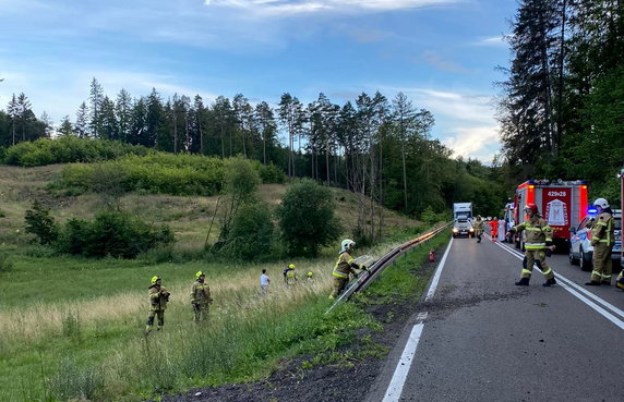 Wypadek drogowy na trasie Złocieniec-Siemczyno. Foto: Adrian Rozpłoch