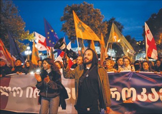 Gruzini obawiają się fałszerstw w wyborach