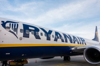Ryanair “aktywnie zwiększa ruch pasażerski” wycofując się coraz bardziej z Modlina