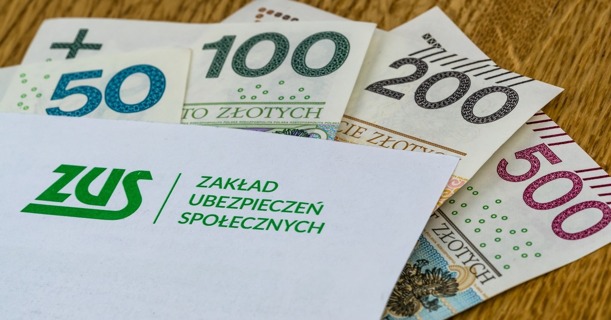 Niektórym ZUS wypłaci 13. emeryturę wcześniej. Są nowe terminy