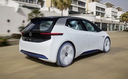 Samochód elektryczny w Rumunii lepszy niż w Polsce. Zobacz, jak na świecie rządy wspierają zakup aut na prąd