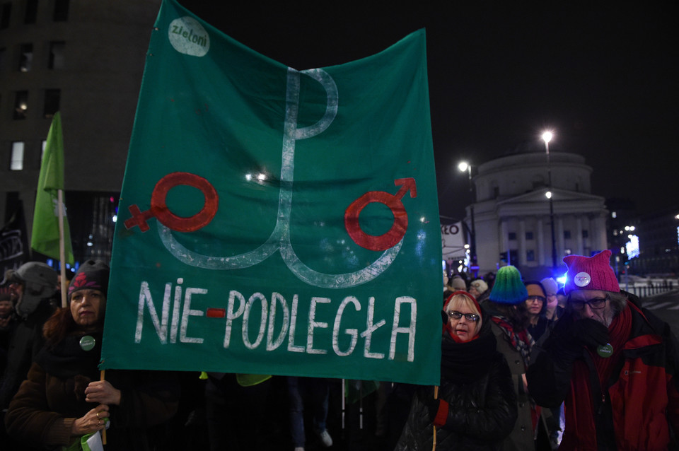 WARSZAWA CZARNA ŚRODA STRAJK KOBIET (protest)