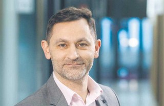 Cezary Mychlewicz, Siemens Polska