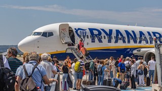 Ryanair wprowadza karę dla pasażerów zakłócających porządek w samolotach