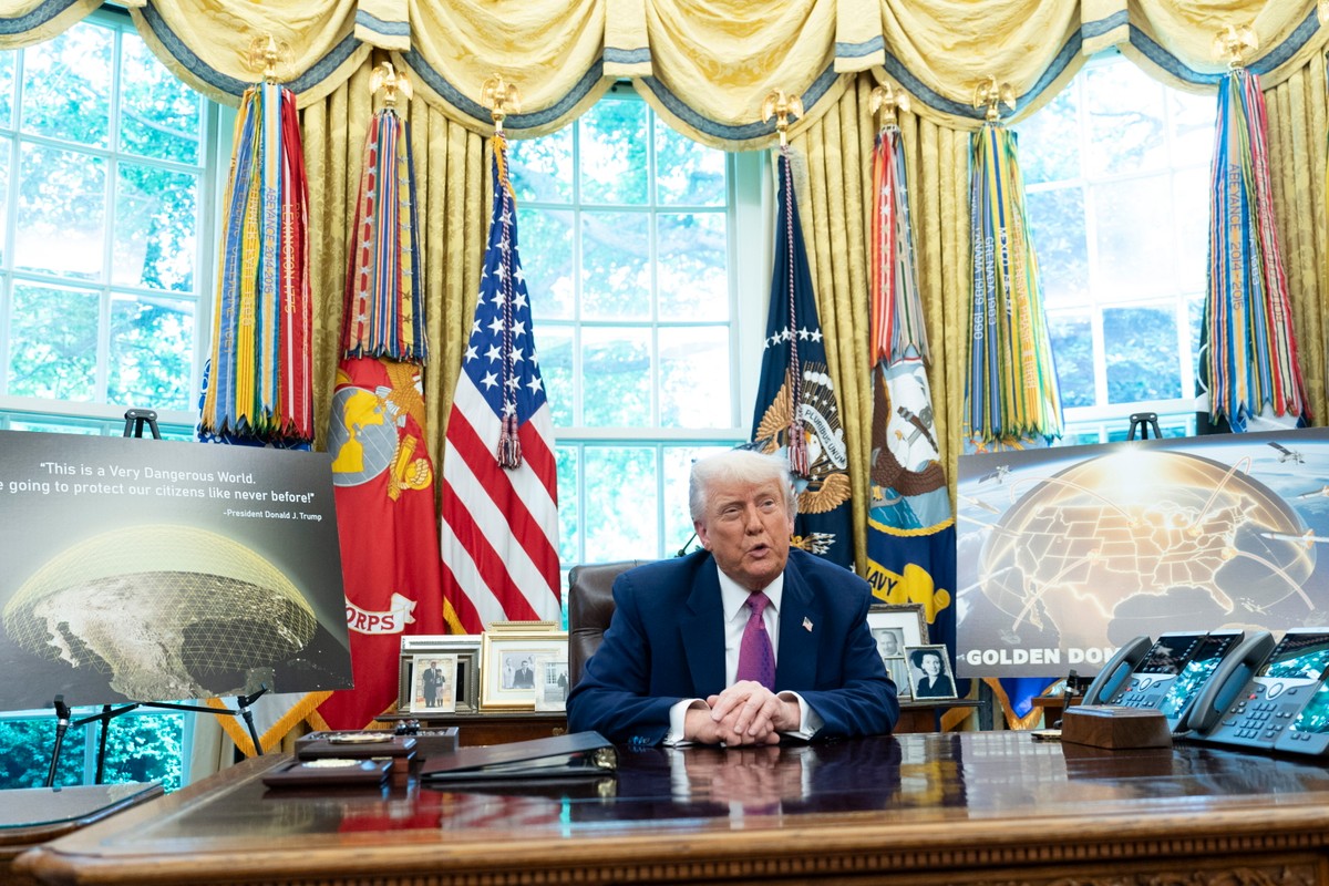 Laserowa tarcza i satelity szpiegowskie. Trump rusza z projektem za pół biliona dolarów
