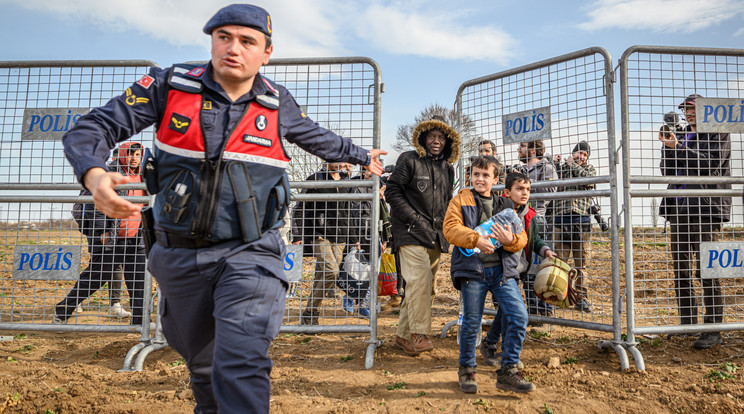 Menekültválság a török-görög határon / Fotó: Northfoto