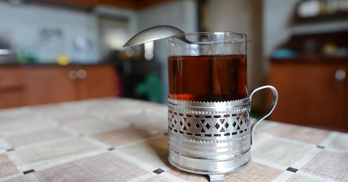 W PRL-u każdy miał to na stole. Ile są dziś warte "koszyczki na szklanki"? Można się zdziwić