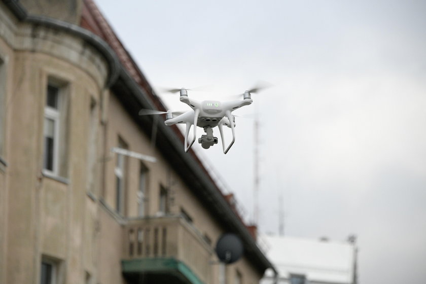 Straż Miejska walczy ze smogiem za pomocą dronów