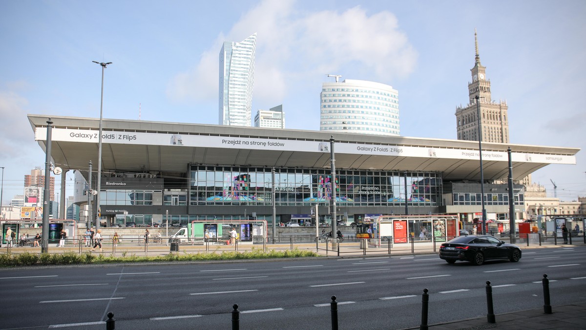 Strajk taksówkarzy w Warszawie. W środę blokada w centrum miasta