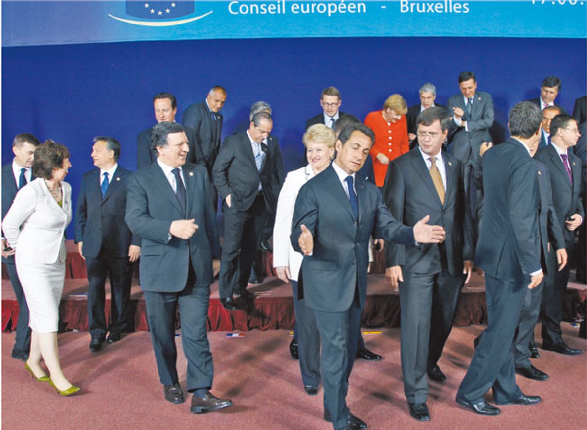 Unijni przywódcy na wczorajszym szczycie w Brukseli Fot Reuters/Forum
