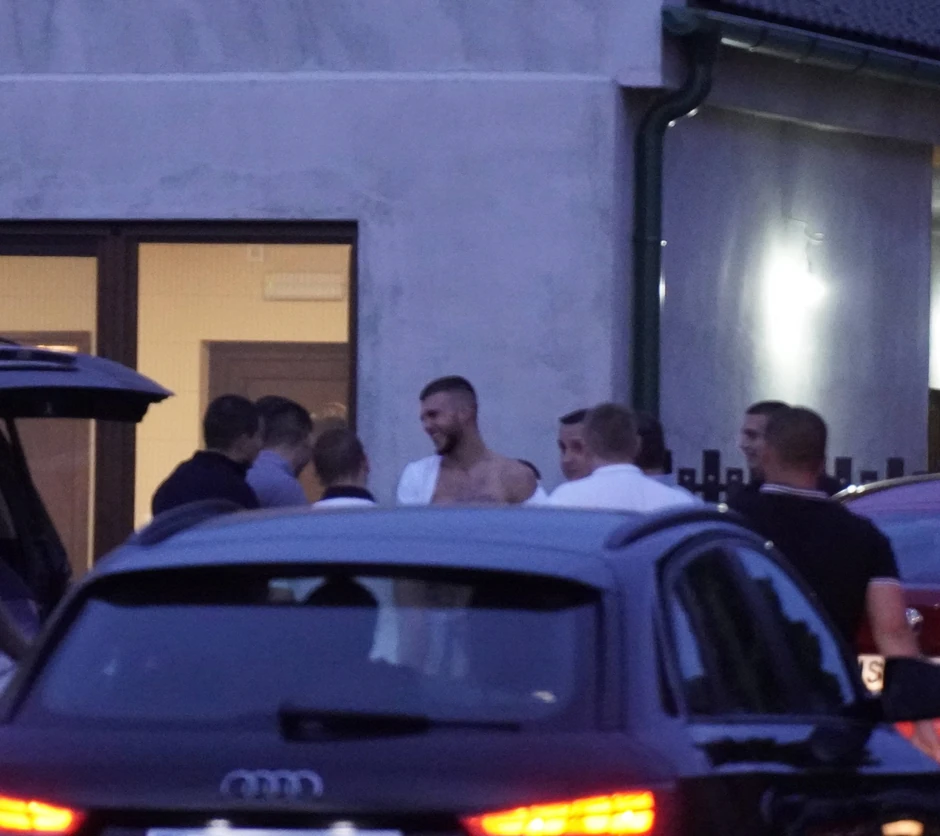 Veljko Ražnatović sa gostima u Titelu