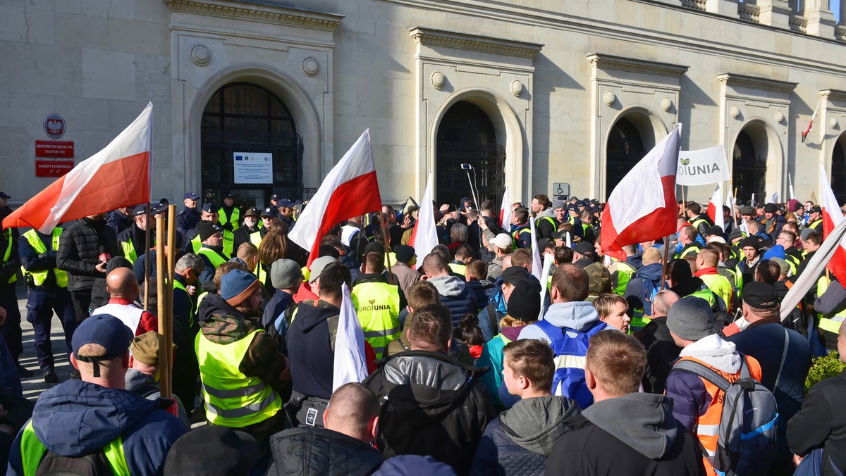 Warszawa: rolnicy z AGROunii zakończyli protest