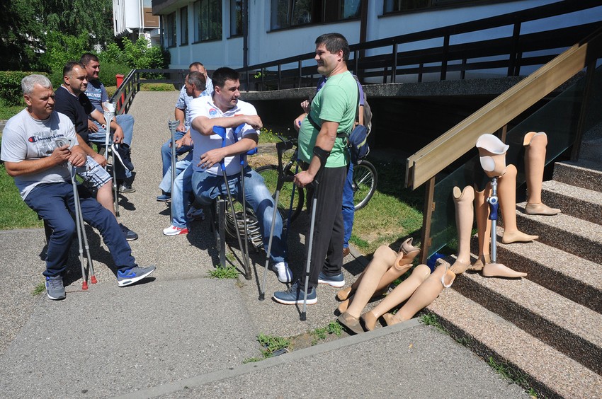 Protest RVI, kojim je pokrenuto rešavanje problema